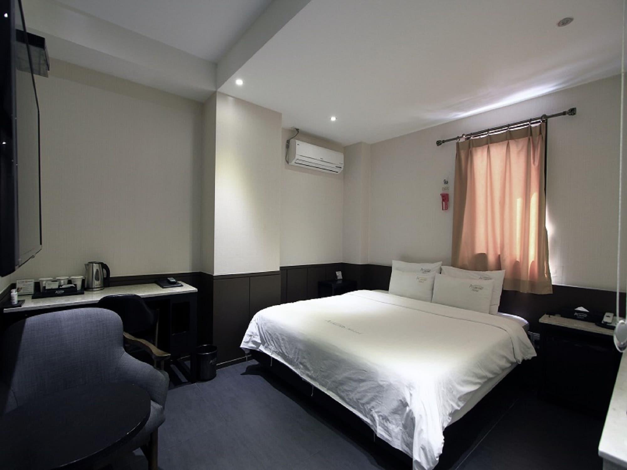 Almond Hotel Busan Station Eksteriør billede