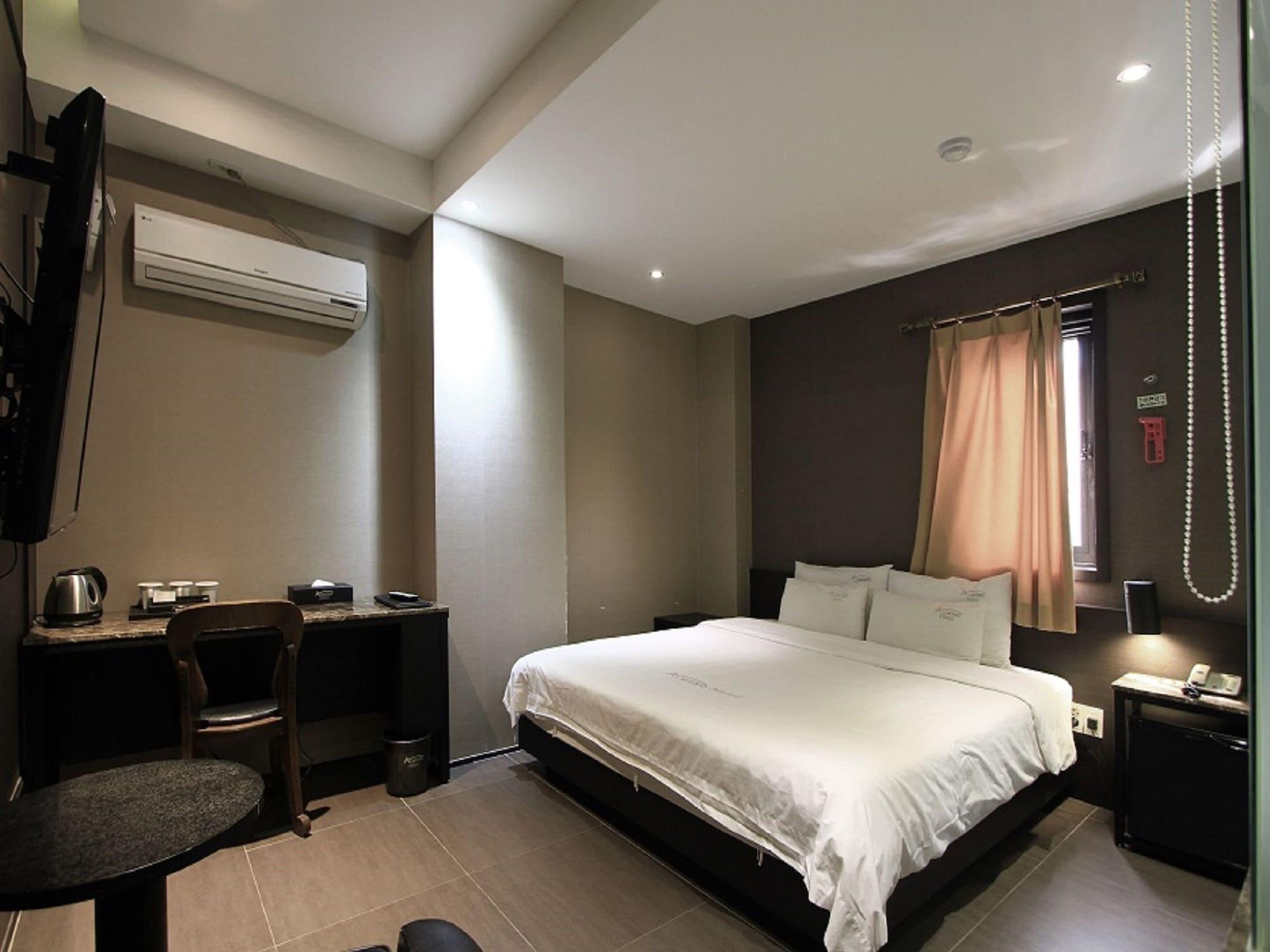 Almond Hotel Busan Station Eksteriør billede
