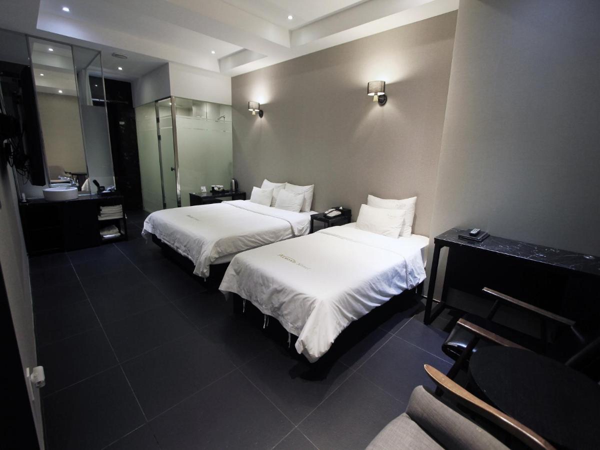 Almond Hotel Busan Station Eksteriør billede